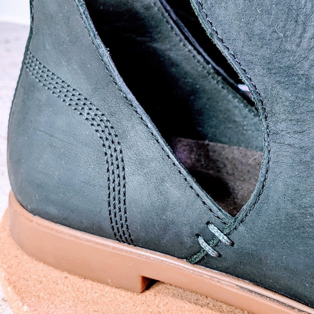 Kodiak Womens Low Rider V Cut Ankle Booties Black Leather Slip On 8.5